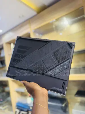 Laptop Asus ROG Strix G16 G614 16GB Intel Core i7 SSD 1T