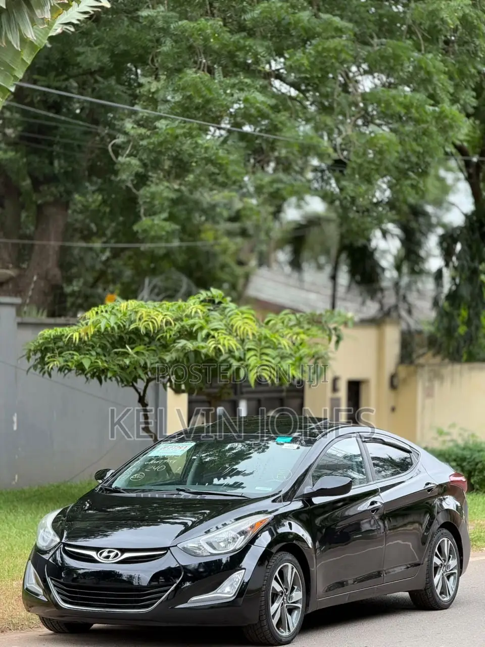 Hyundai Elantra 2016 Black