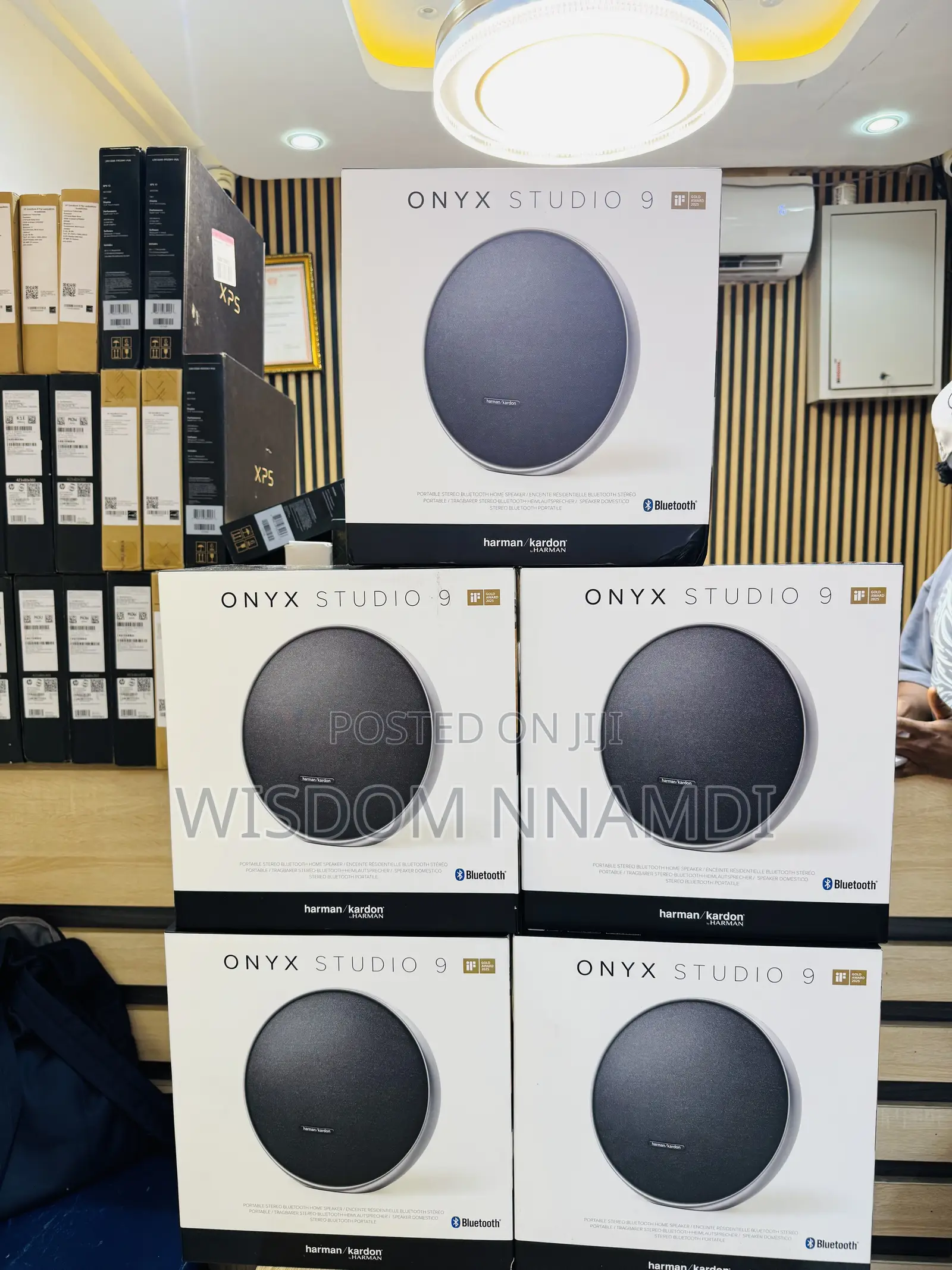 Onyx Studio 9 by Harman Kardon