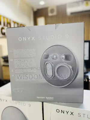 Onyx Studio 9 by Harman Kardon