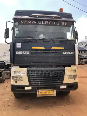DAF Xf Head