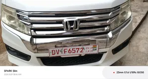 Honda Stepwgn 2013 White