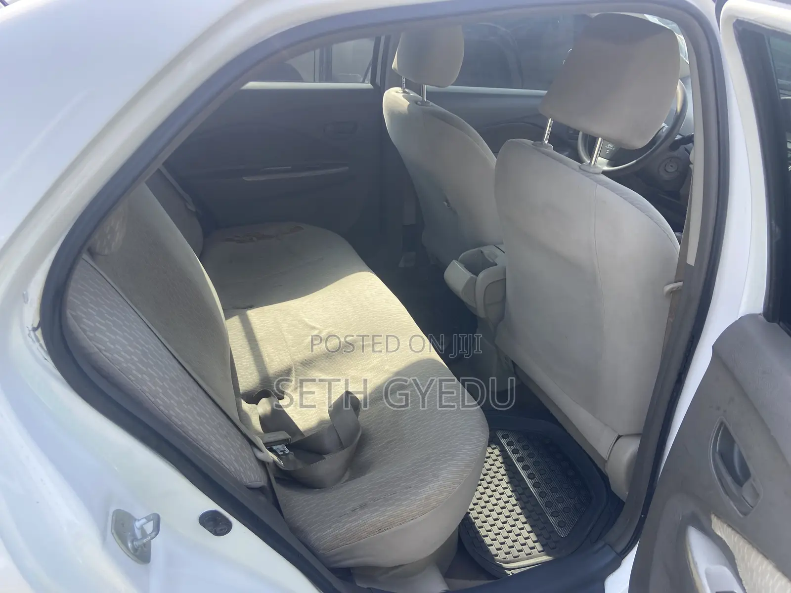 Toyota Belta 2010 White