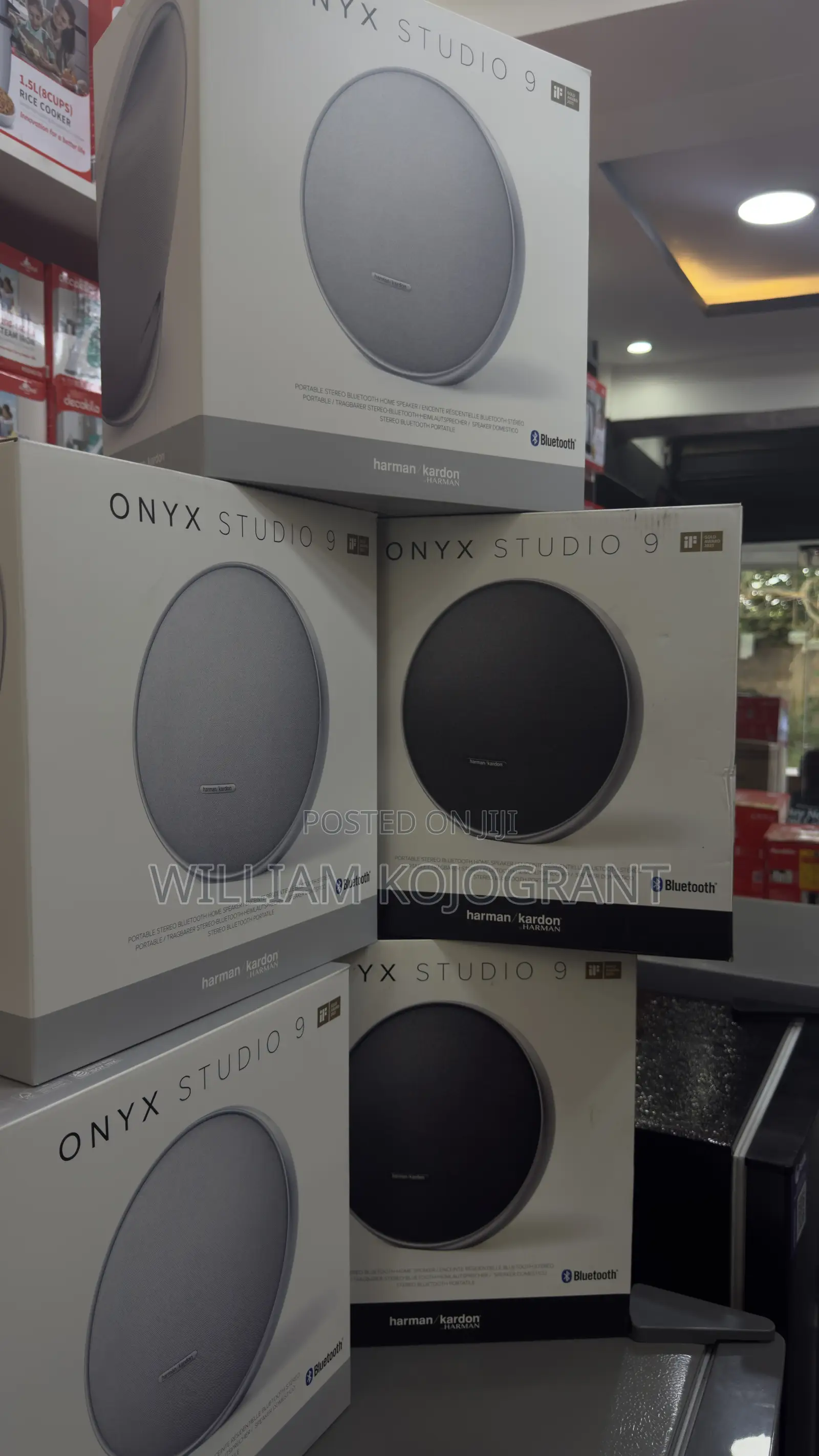 Onyx Studio 9