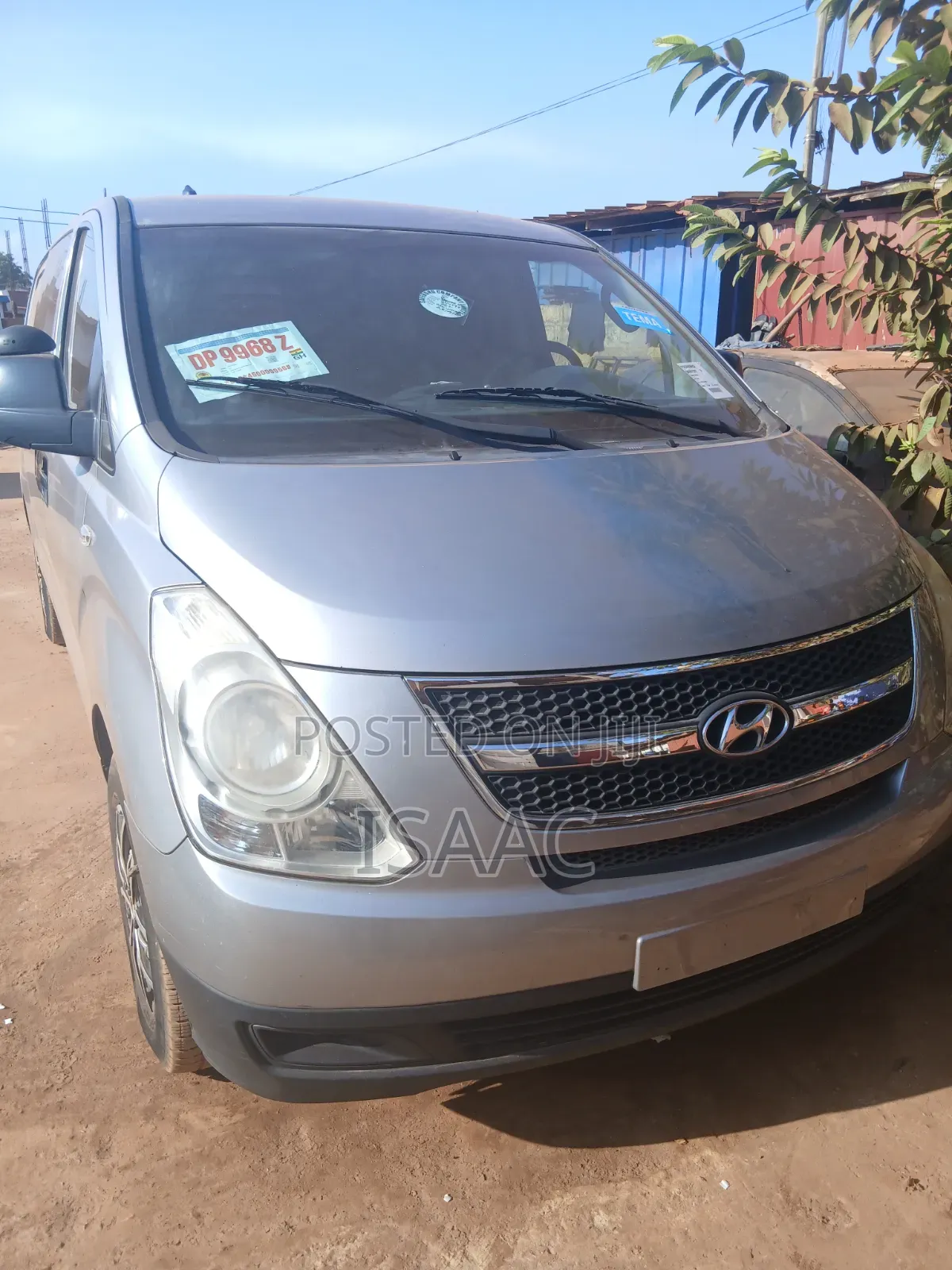 Hyundai H1 2011 Silver