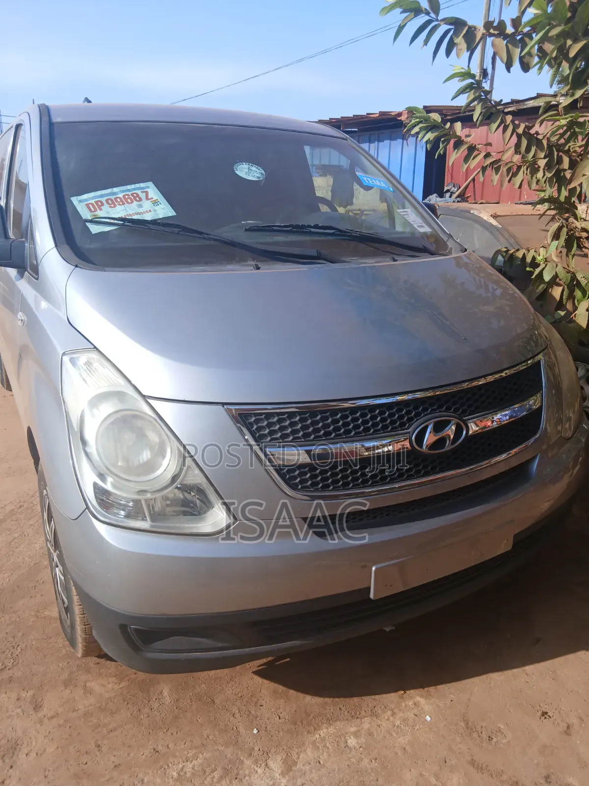 Hyundai H1 2011 Silver