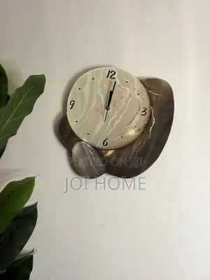 Stylist Wall Clock