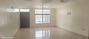 8bdrm House in Krapa, Kumasi Metropolitan for sale