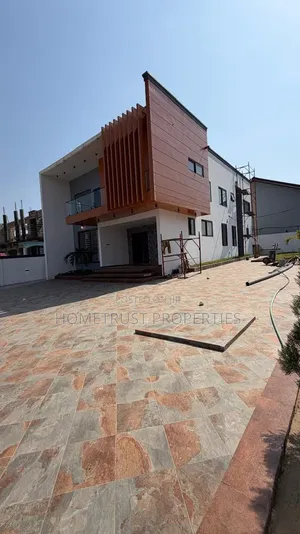 4bdrm Duplex in Hometrust Properties, Achimota for sale