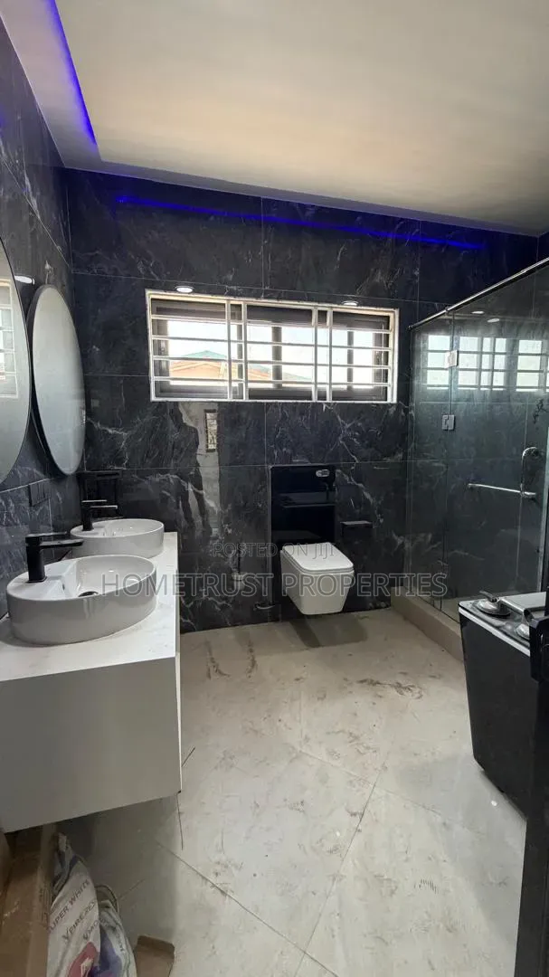 4bdrm Duplex in Hometrust Properties, Achimota for sale