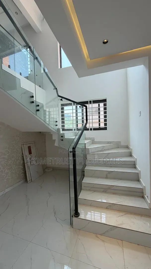 4bdrm Duplex in Hometrust Properties, Achimota for sale