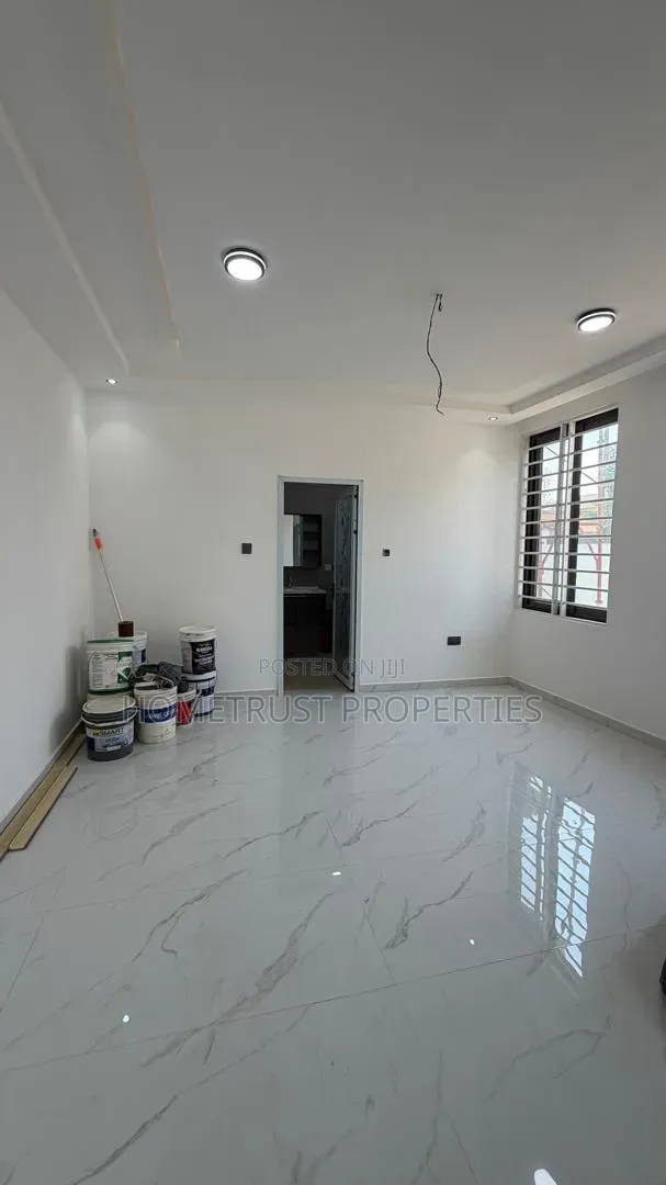 4bdrm Duplex in Hometrust Properties, Achimota for sale