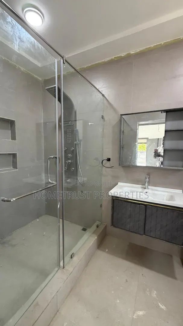 4bdrm Duplex in Hometrust Properties, Achimota for sale