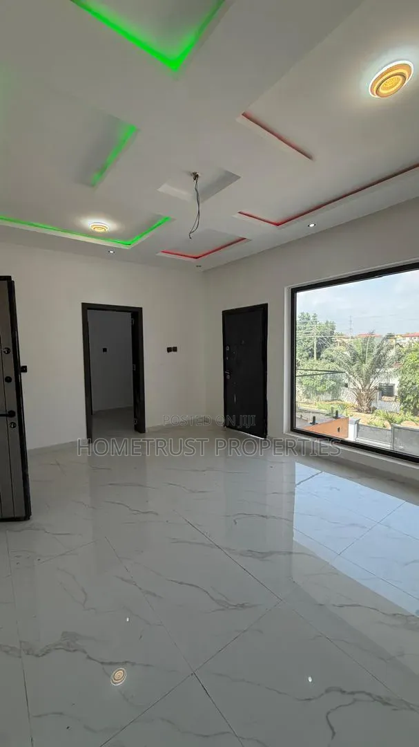 4bdrm Duplex in Hometrust Properties, Achimota for sale