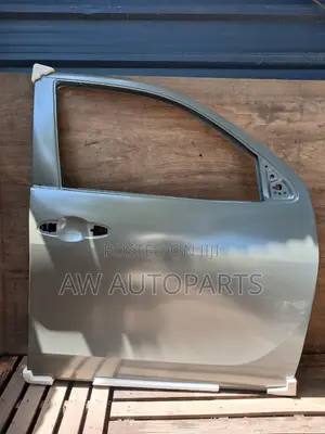Toyota Hilux 2016 Doors