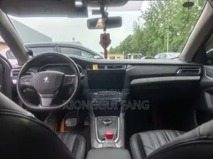 Dongfeng EV EX1 33 kW FWD 2023 Gray