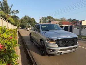 Dodge RAM 2022 Gray