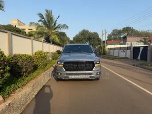 Dodge RAM 2022 Gray