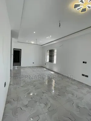 3bdrm House in Bernard Agency, Nsawam Adoagyiri Municipal for sale