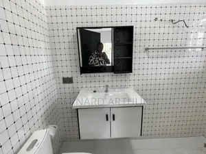 3bdrm House in Bernard Agency, Nsawam Adoagyiri Municipal for sale