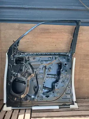 Toyota Land Cruiser 2022-2026 Doors.