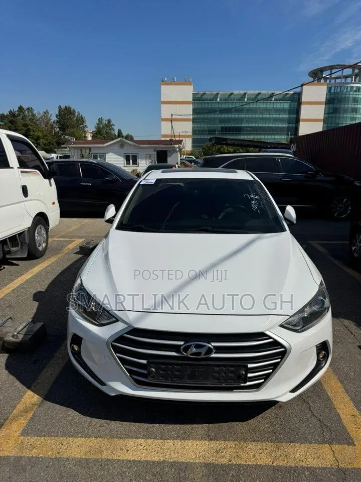 Hyundai Avante 2017 White