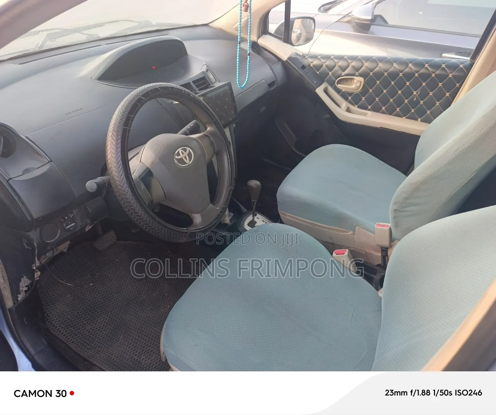 Toyota Vitz 1.5 FWD 5dr 2010 Blue