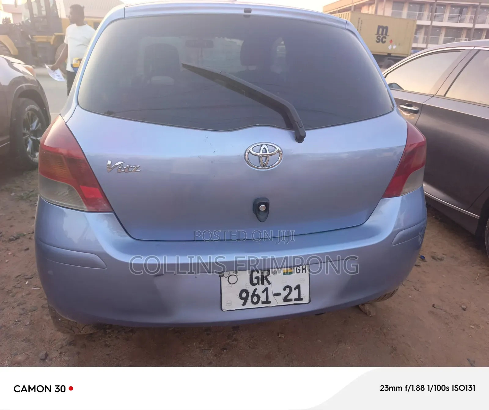 Toyota Vitz 1.5 FWD 5dr 2010 Blue