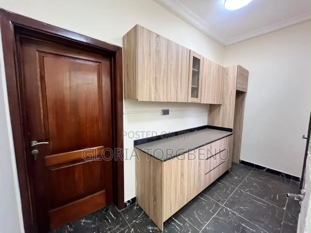 2bdrm Apartment in East Legon for rent