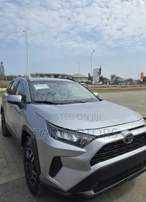 Toyota RAV4 2020 Silver