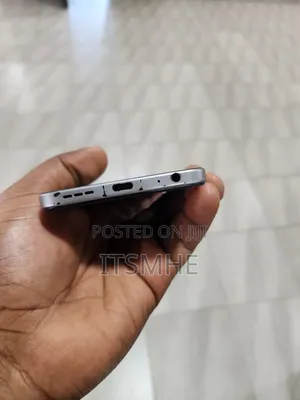 Tecno Spark 40 128 GB Gray