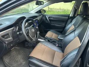 Toyota Corolla 2015 Black
