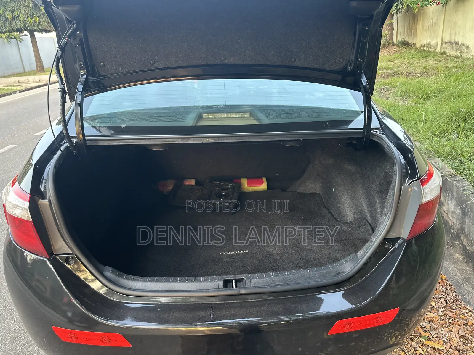 Toyota Corolla 2015 Black
