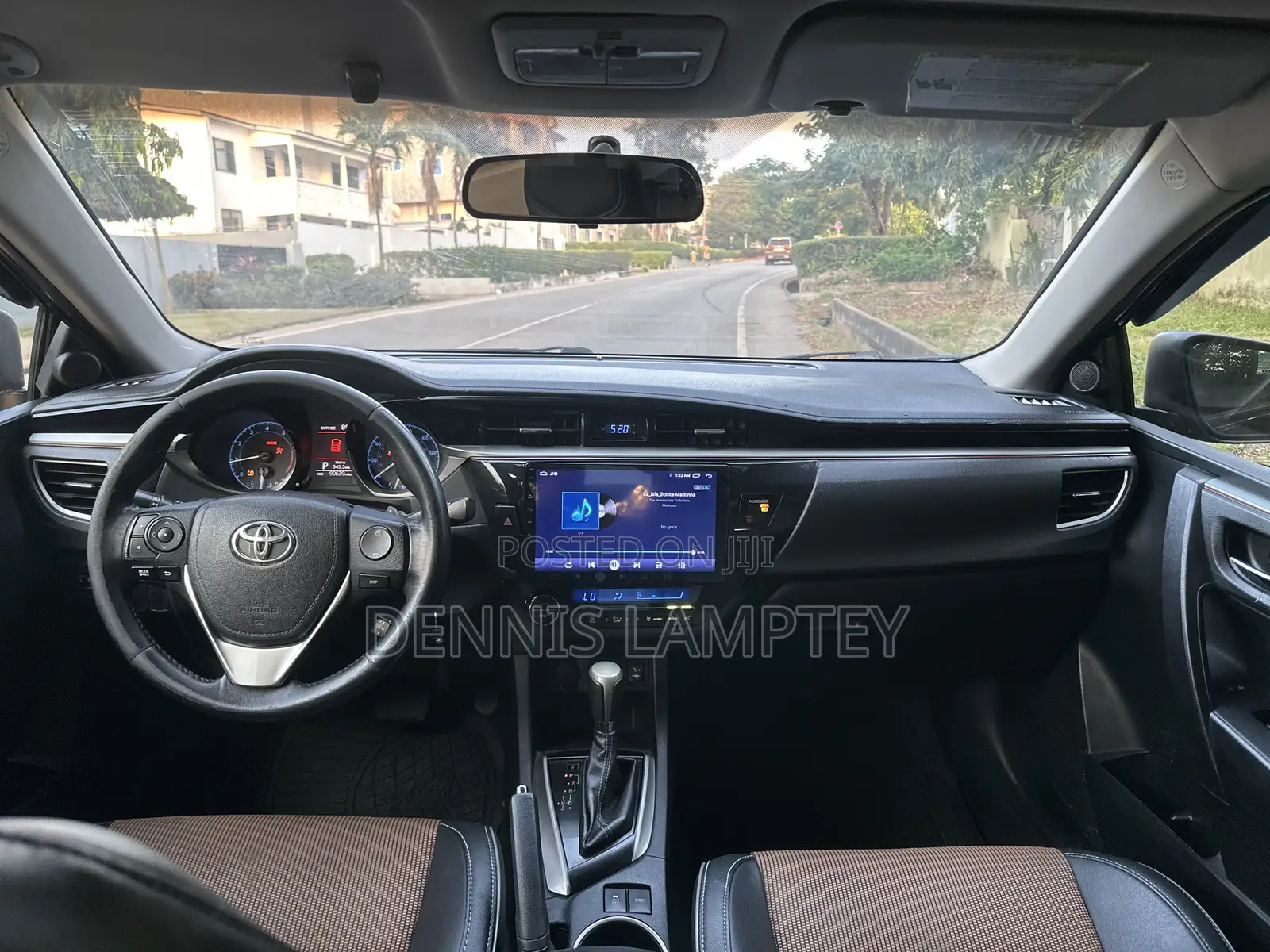 Toyota Corolla 2015 Black