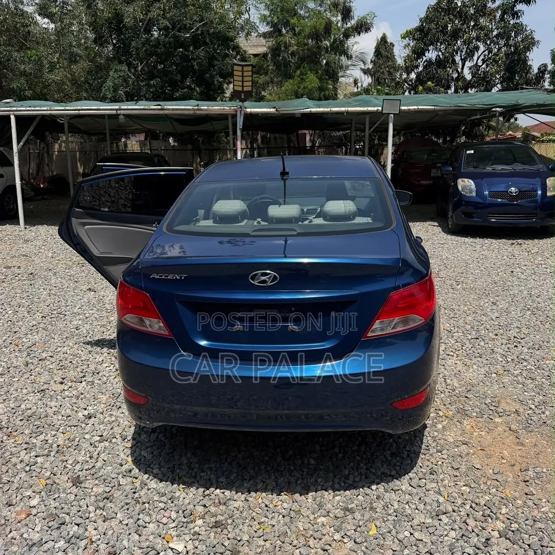 Hyundai Accent GLS 2013 Blue