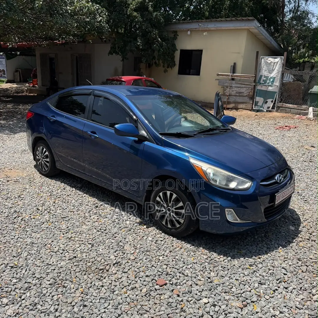 Hyundai Accent GLS 2013 Blue