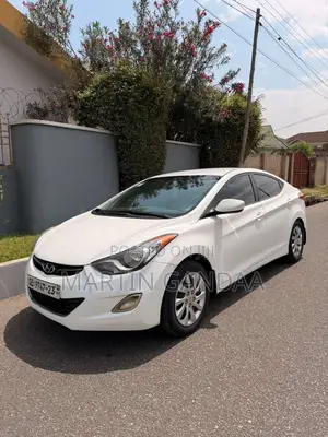Hyundai Elantra GLS Sedan FWD (1.8L 4cyl 6A) 2013 White