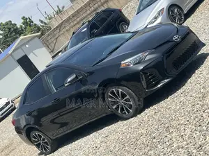 Toyota Corolla 2018 Black