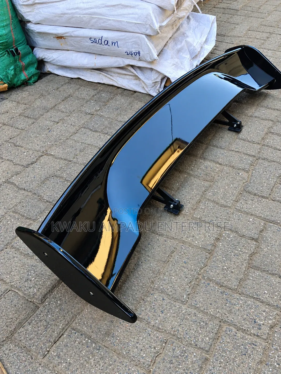 Universal GT Style Car Rear Spoiler Wing – Glossy Black