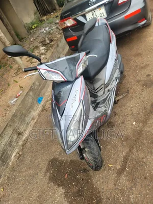 SYM Symnh 2015 Gray
