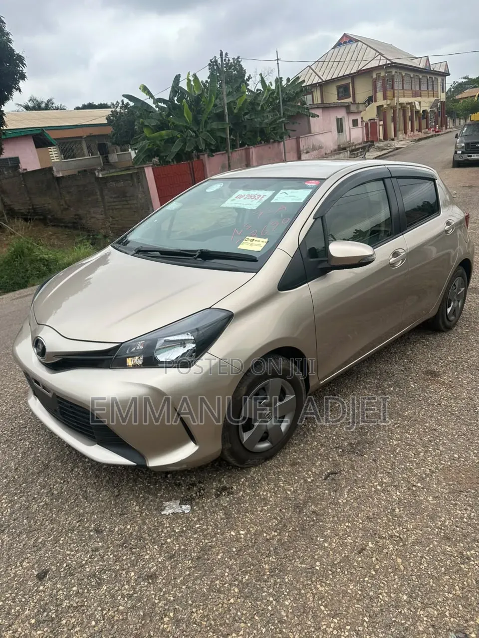 Toyota Vitz 2016