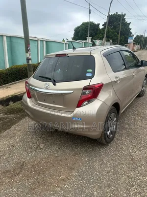 Toyota Vitz 2016