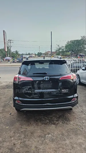 Toyota RAV4 2018 Black