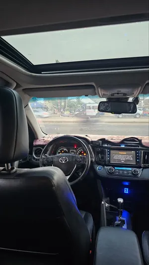 Toyota RAV4 2018 Black