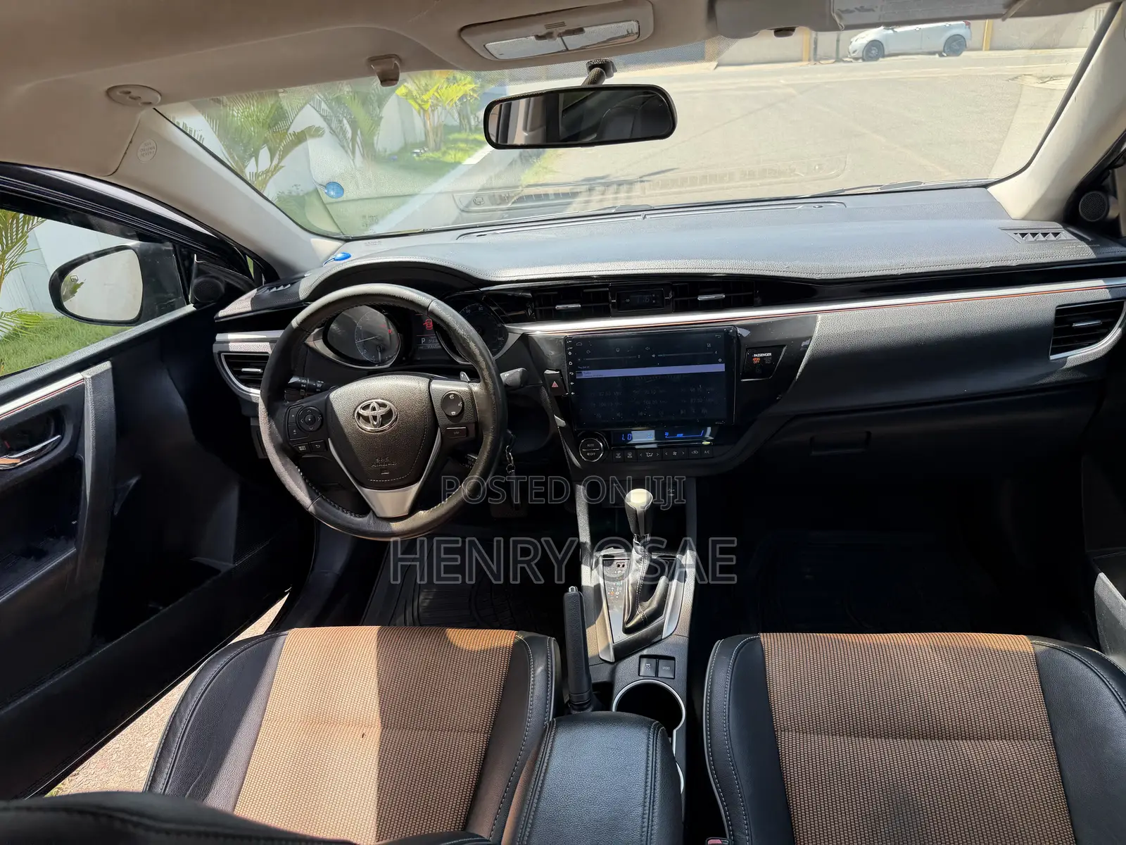 Toyota Corolla LE 4dr Sedan (1.8L 4cyl CVT) 2015 Blue