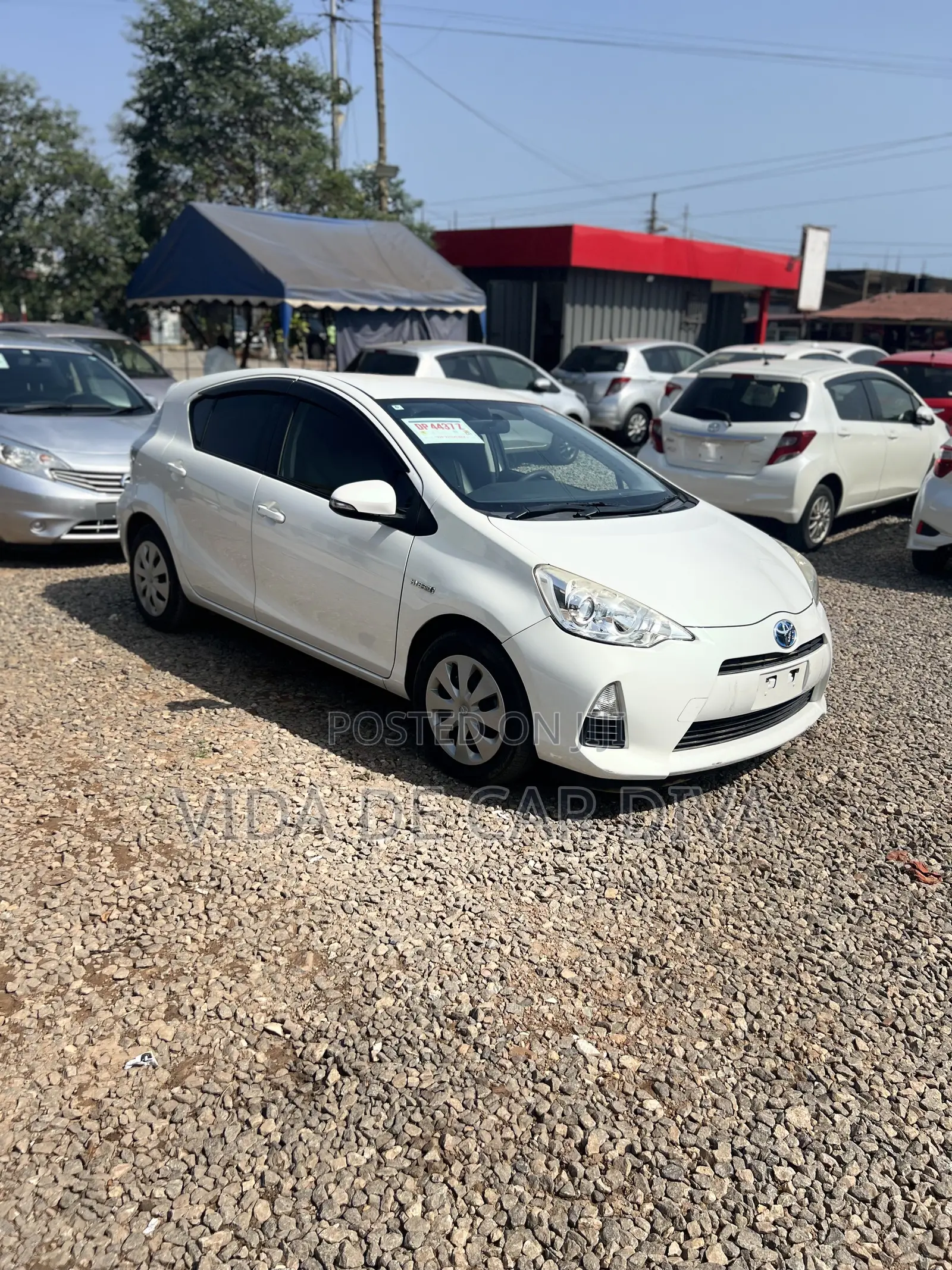 Toyota Aqua 2013 White