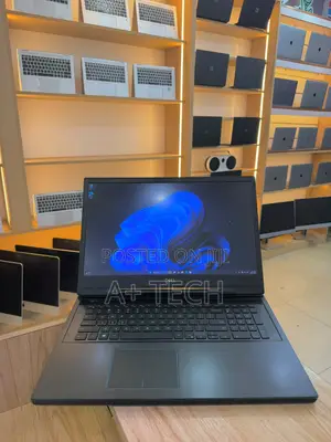 Laptop Dell G7 17 7790 16GB Intel Core i7 HDD+SSD 256GB