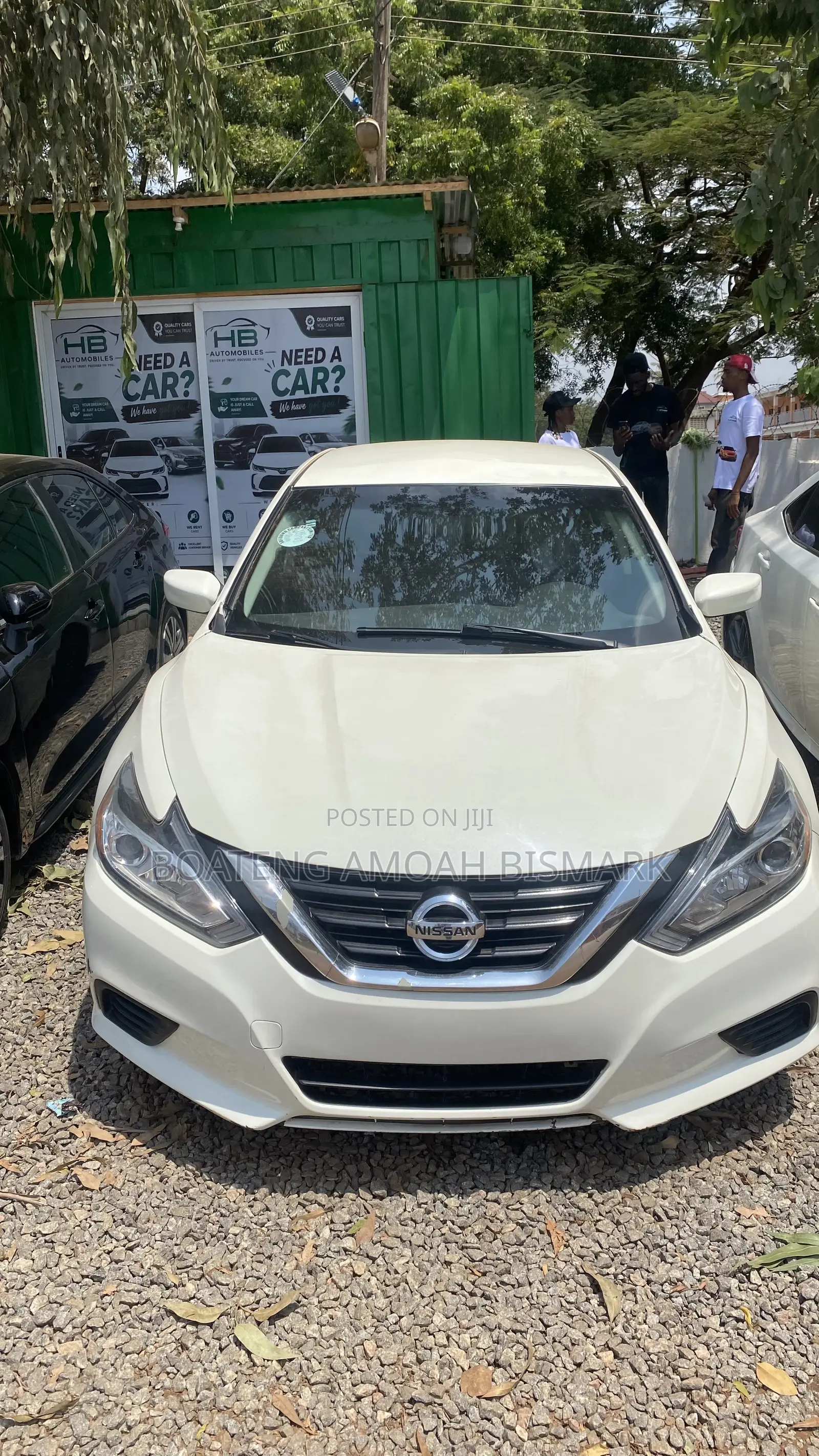 Nissan Altima 2018 White