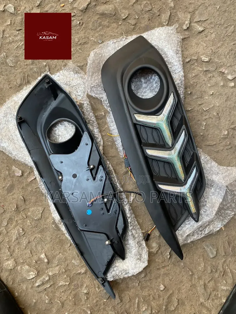 Honda Civic 2016 Front Bumper Reflector Led Type