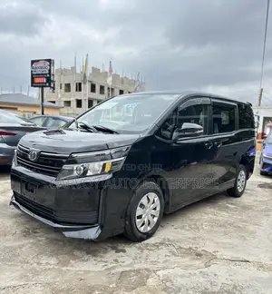Toyota Voxy X 4WD 7-Seater 2016 Black